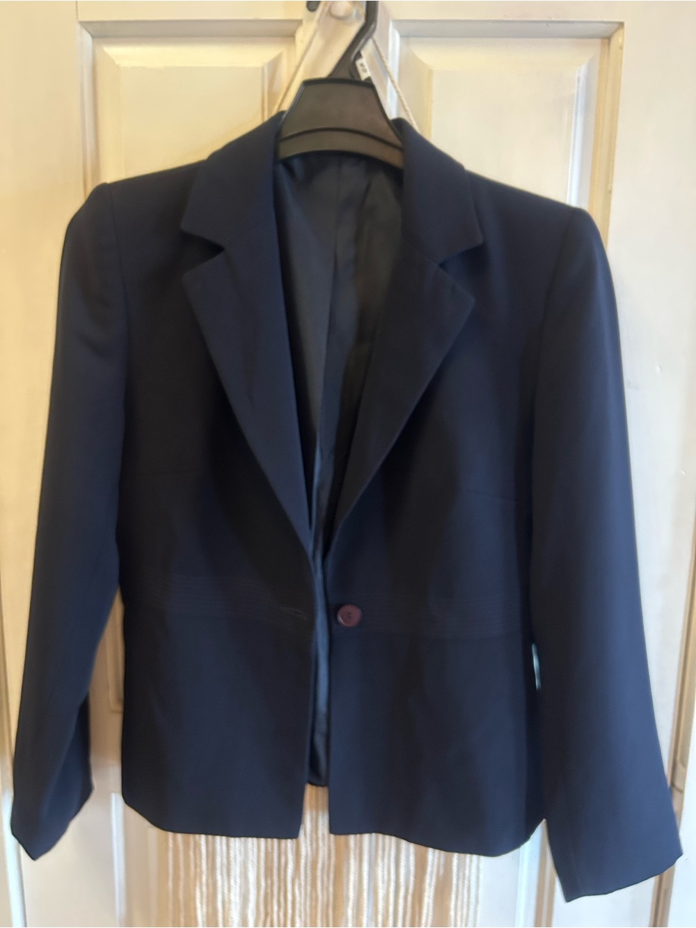 Classic Navy Single-Button Women's Blazer